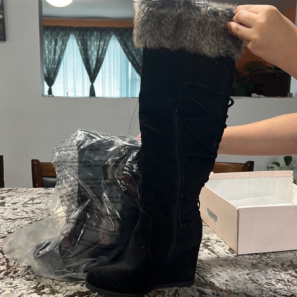 beautiful tall boots.
